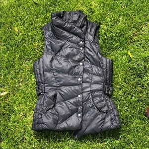 Lululemon size 8 vest